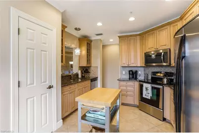 8023 Players Cove Dr #6-101, Naples, FL 34113 - Photo 15