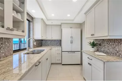 26225 Hickory Blvd #10B, Bonita Springs, FL 34134 - Photo 11