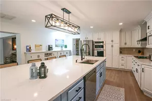 223 Forest Hills Blvd, Naples, FL 34113 - Photo 23