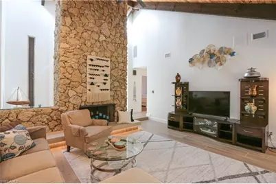 223 Forest Hills Blvd, Naples, FL 34113 - Photo 11