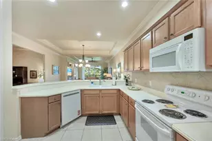 4863 Hampshire Ct, Naples, FL 34112 - Photo 11