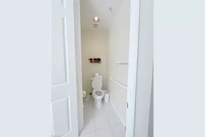 1510 Clermont Dr #103, Naples, FL 34109 - Photo 23