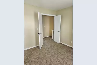 6123 Lake Front Dr, Fort Myers, FL 33908 - Photo 13