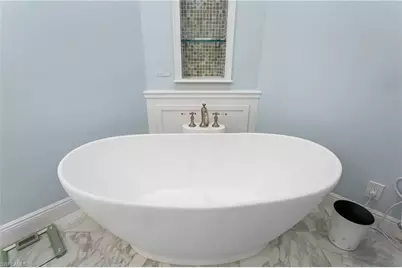 7515 Pelican Bay Blvd #19-B, Naples, FL 34108 - Photo 19