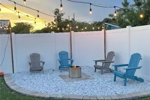 1635 Lowell Ct, Fort Myers, FL 33907 - Photo 11