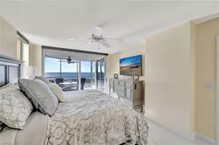 5550 Heron Point Dr, Naples, FL 34108 - Photo 13