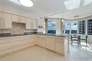 4251 Gulf Shore Blvd N, Naples, FL 34103 - Photo 5