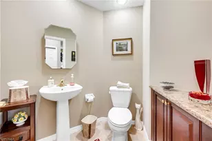 6095 Fairway Ct, Naples, FL 34110 - Photo 17