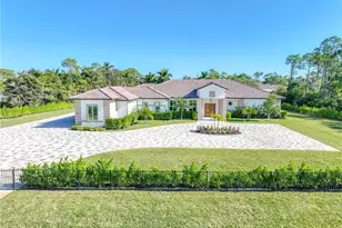 590 Carica Rd, Naples, FL 34108 - Photo 3