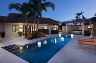 6817 Sand Pointe Cir, Naples, FL 34108 - Photo 3