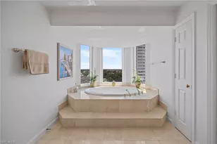 6849 Grenadier Blvd, Naples, FL 34108 - Photo 15