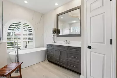 1676 Manchester Ct, Naples, FL 34109 - Photo 21