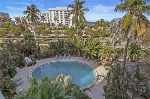 1300 Gulf Shore Blvd N, Naples, FL 34102 - Photo 15