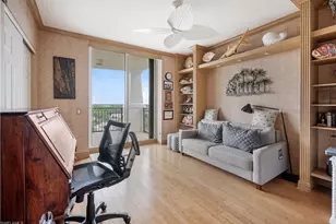 455 Cove Tower Dr, Naples, FL 34110 - Photo 23