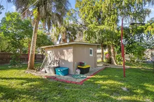 2130 Golden Gate Blvd W, Naples, FL 34120 - Photo 23