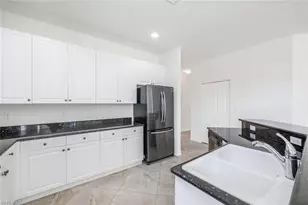 1945 Isla De Palma Cir, Naples, FL 34119 - Photo 7