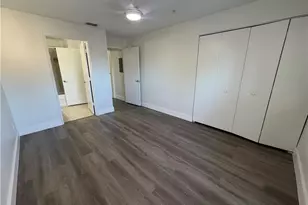 8275 Ibis Club Dr, Naples, FL 34104 - Photo 5