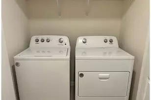 15330 Wildflower Cir, Naples, FL 34119 - Photo 11