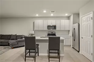 15330 Wildflower Cir, Naples, FL 34119 - Photo 3