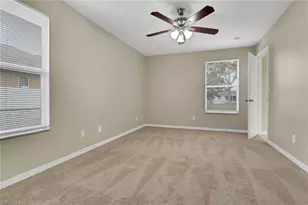 1121 SW 9th Ave, Cape Coral, FL 33991 - Photo 9