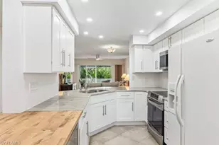 876 Gulf Pavilion Dr, Naples, FL 34108 - Photo 3