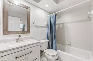 876 Gulf Pavilion Dr, Naples, FL 34108 - Photo 15