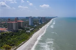 876 Gulf Pavilion Dr, Naples, FL 34108 - Photo 23