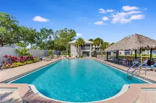 876 Gulf Pavilion Dr, Naples, FL 34108 - Photo 19