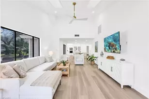 34 Water Oaks Way, Naples, FL 34105 - Photo 3