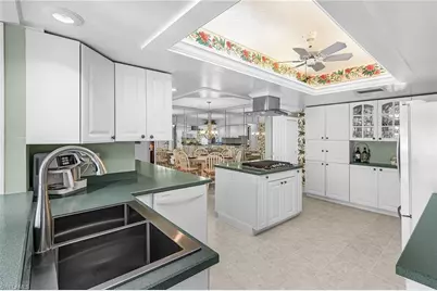 1935 SE 36th Ter, Cape Coral, FL 33904 - Photo 23