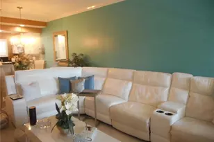 2080 W First St, Fort Myers, FL 33901 - Photo 5