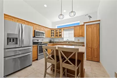 8599 Ibis Cove Cir, Naples, FL 34119 - Photo 5