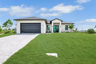 2001 NW 17th Pl, Cape Coral, FL 33993 - Photo 3