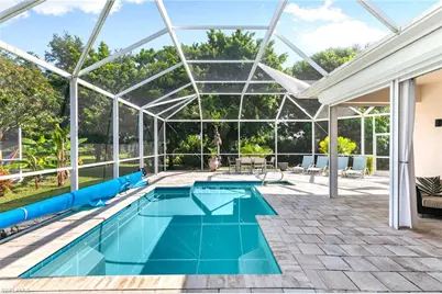 316 Lambton Ln, Naples, FL 34104 - Photo 27