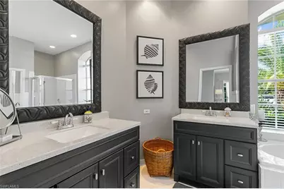 316 Lambton Ln, Naples, FL 34104 - Photo 17