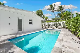 725 Central Ave, Naples, FL 34102 - Photo 9