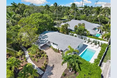 725 Central Ave, Naples, FL 34102 - Photo 5