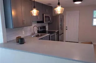 1195 Green Ave, North Fort Myers, FL 33903 - Photo 5