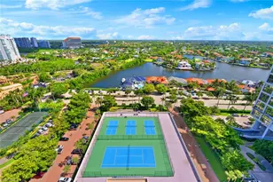 4901 Gulf Shore Blvd N, Naples, FL 34103 - Photo 29