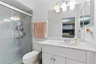 1000 S Alhambra Cir, Naples, FL 34103 - Photo 15