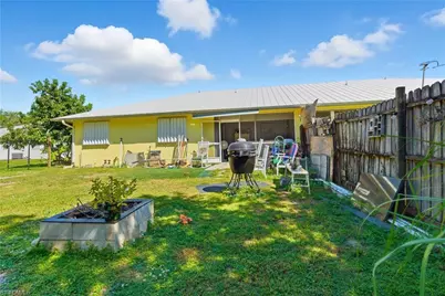 1000 S Alhambra Cir, Naples, FL 34103 - Photo 43