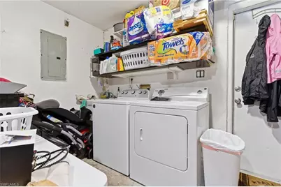 1000 S Alhambra Cir, Naples, FL 34103 - Photo 21