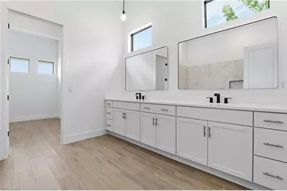 609 NW 38th Ave, Cape Coral, FL 33993 - Photo 21