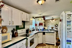 19621 N Tamiami Trl, North Fort Myers, FL 33903 - Photo 9