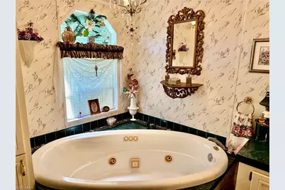 19621 N Tamiami Trl #31, North Fort Myers, FL 33903 - Photo 11