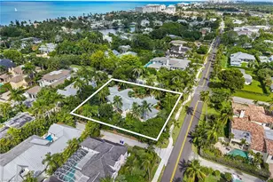 280 4th Ave N, Naples, FL 34102 - Photo 27