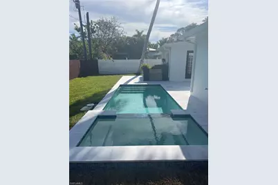 1175 9th Ave N, Naples, FL 34102 - Photo 29