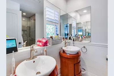 542 110th Ave N, Naples, FL 34108 - Photo 9