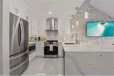 8765 Lateen Ln #203, Fort Myers, FL 33919 - Photo 7