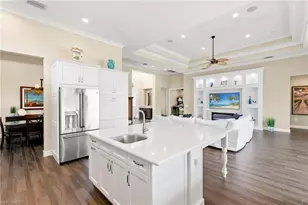 4922 Andros Dr, Naples, FL 34113 - Photo 9